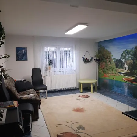 Rehberghouse Konukevi *